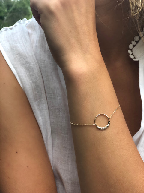 Hammered Open Circle Bracelet - Artizen Jewelry