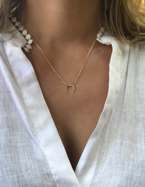 Horn Gold Plated Necklace - Artizen Jewelry